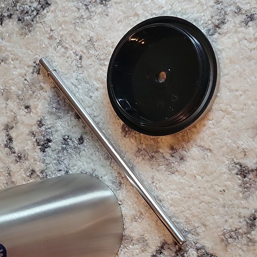 Weight Watchers Stainless Screw-top Cup with Straw - Picture 6 of 8